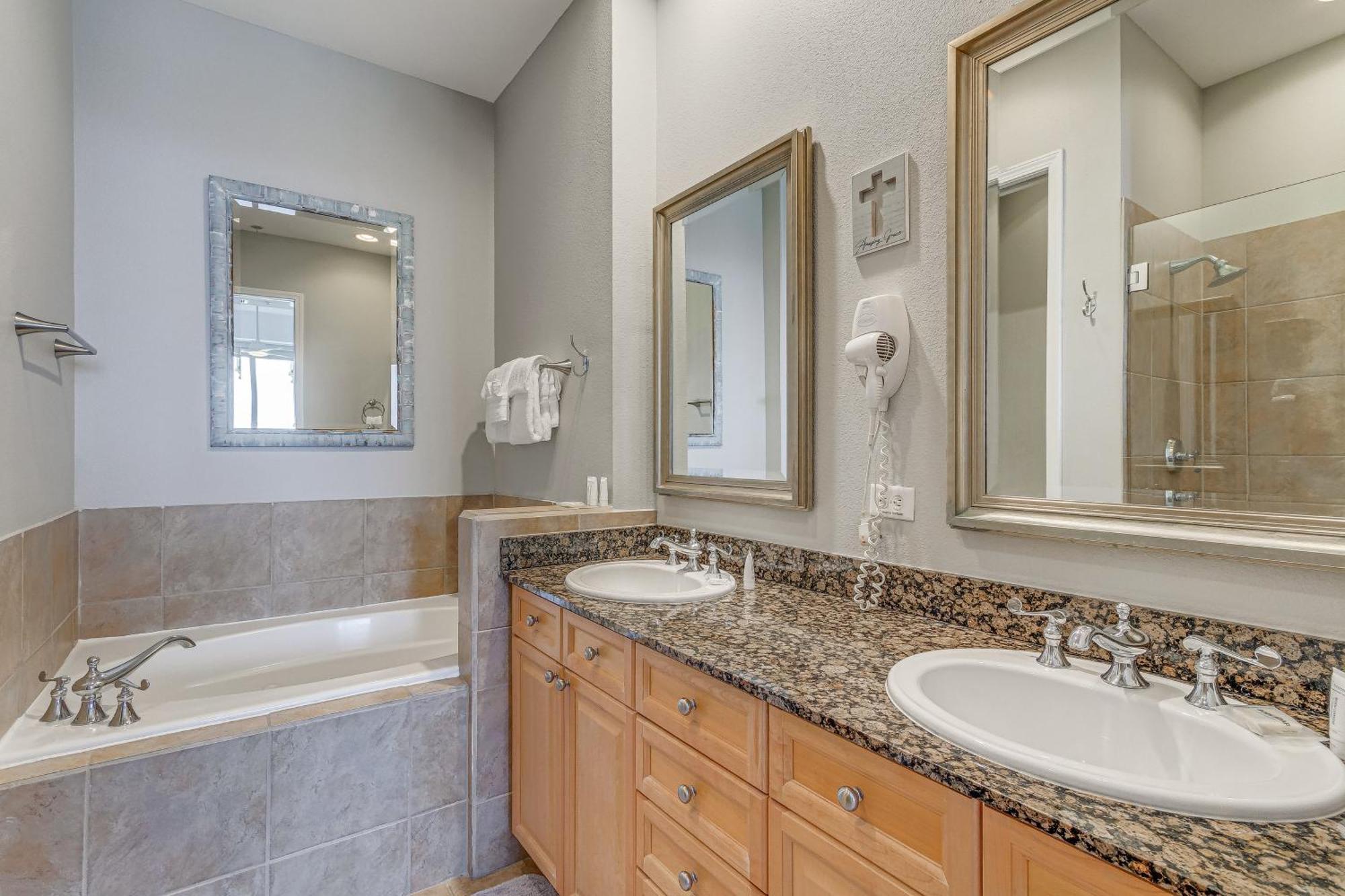 Pensacola Beach Penthouse With View And Pool Access! Exteriör bild
